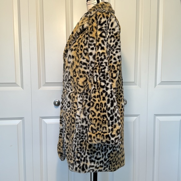 🎯❤️NWT Style Me Petites Faux Fur Coat Leopard Size PS - Picture 2 of 15